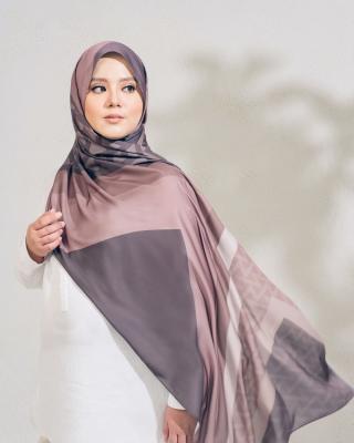 China 2021 New Fashion Square Scarf Flower Printed Silk Feel Matte Satin Hijab For Women Neck Tie Hair Band Wraps Scarves Shawl for sale