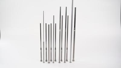Chine L'éjecteur non standard fait sur commande du télémètre radar SKH51 gaine des goupilles d'éjecteur et l'éjecteur d'éjecteur de lame de douilles goupille le moulage par injection à vendre