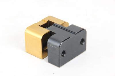 Chine YK30 SKD11 55 HRC localisant le bloc pour le moulage par injection en plastique à vendre