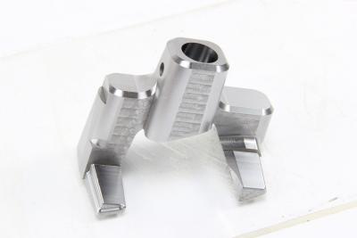 Chine Souillez 3D en acier formant la tolérance non standard 0.001mm de pièces à vendre