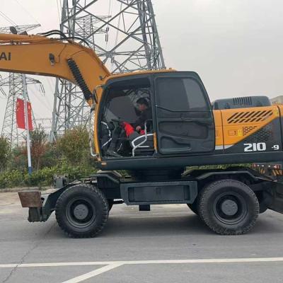 China Gebrauchtes Bagger Hyundai R210-9 Radbagger 0,91m3 Eimer Kapazität Mittleres Bagger zu verkaufen