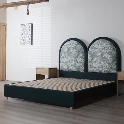 China Other French Vintage Double arch High Back Solid Wood Soft Bag xyloid Princess Double Bed Sponge filling soft Bed for sale