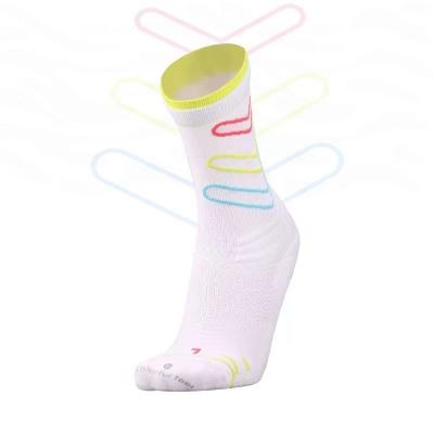 China Custom Wholesale Team Soccer Socks Breathable Men Football Socks Shoes Anti Slip Football Youth Sports Socks Bulk for sale