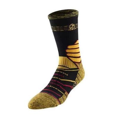 China Custom Breathable Wholesale Men's Basketball Crew Socks Sports Hip-Hop Cycling Socks With Logo for sale