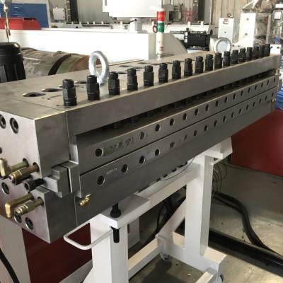 China Máquina de fabricação de placas de espuma de PVC com motor WEG/Siemens à venda