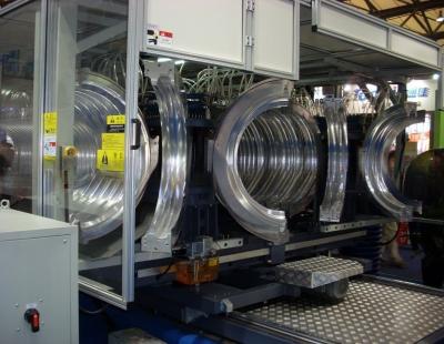 China Customizable HDPE Double Wall Corrugated Pipe Extrusion Machine For Different Pipe Shapes for sale