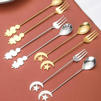 China Durable 18/8 Stainless Steel Coffee Stirring Spoon Creative Star Fruit Salad Fork and Dessert Cake Spoon Spoon Set for Home and Restaurant for sale