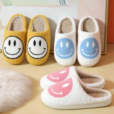 China 2021 Fashion Trend Smiley Face Slides Soft Plush Warm Winter Cute Cute Slippers Warm Plus Size For Home Women Fur Indoor Slippers for sale