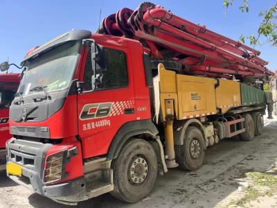 China Betonpumpe 56M auf Volvo-Chassis zum Verkauf Kompaktes Design, Breite Reichweite zu verkaufen