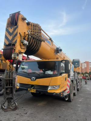 China Extremely Efficient XCT130L8 130 Ton Mobile Hydraulic Truck Crane Heavy Lifting Equipment for sale