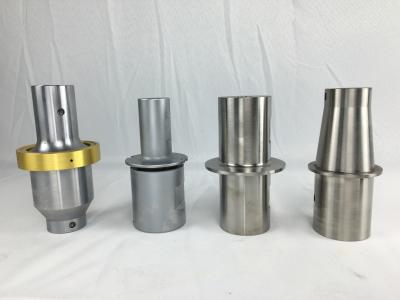 Cina Titanio su misura di saldatura a ultrasuoni Horn/ampiezza d'acciaio di alluminio dei ripetitori in vendita