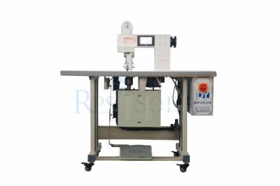 China Ultrasone het Kant Naaimachine van 20Khz 1000w voor Niet-geweven Knipsel Te koop