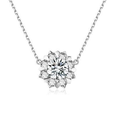 China Hot Sale 18k Gold Lab-Grown Diamond Pendant White Lab-Grown Diamond Pendant fashion jewelry New Style Pendant for sale