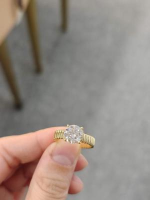 Κίνα Στρογγυλό Κόψιμο 2ct DE Χρώμα VVS Διαύγεια Εργαστήριο CVD Διαμάντι Με 18K Κίτρινο Χρυσό Δαχτυλίδι αρραβώνων προς πώληση