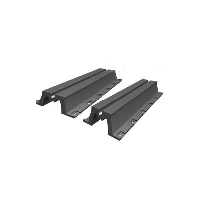 China Marine Dock Rubber Fender Weatherproof Design Anti Aging Material Oil Resistant for sale