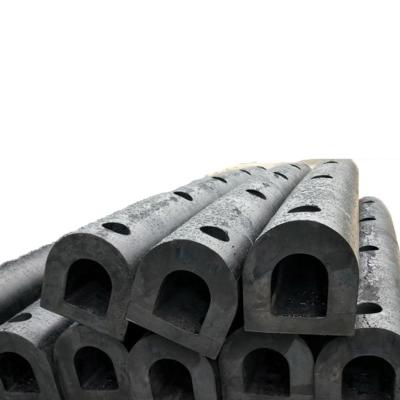 China Solid D Rubber Fenders Reliable Shoreline Defense Easy Installation Design for sale