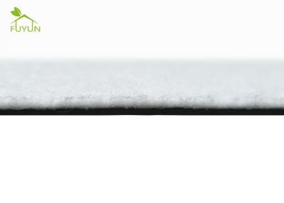 Chine tissu non tissé de filtre de 0.20-0.35mm, norme du revêtement SASO de fossé de drainage 600g/M2 à vendre