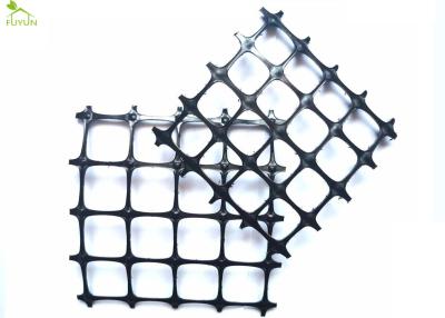 Chine ANIMAL FAMILIER Geogrid de la soudure 100KN dans la construction de routes pour renforcer le trottoir de ciment à vendre