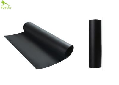 Chine Fuite d'anti infiltration du tissu GM13 1.0mm de Geomembrane de noir d'étang d'eau anti à vendre