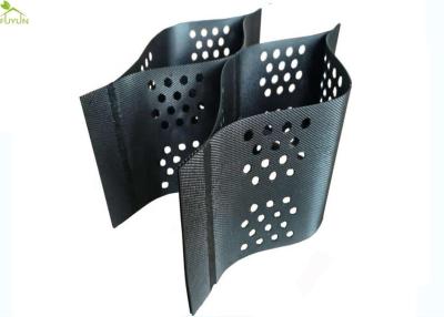 Chine Stabilisation 150mm Hauteur HDPE Geocells Incliné Surface 600mm Largeur à vendre