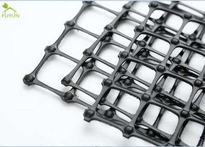 Chine 30 adaptés aux besoins du client - tissu de 150KN Geogrid pour le contrôle d'érosion de murs de soutènement à vendre