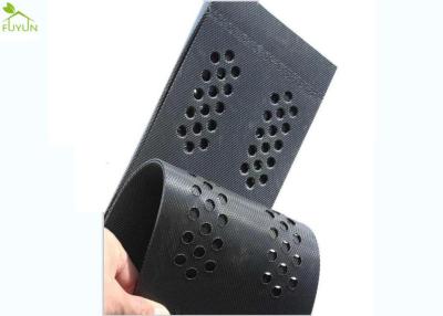 Chine Le HDPE Geocells de taille de la lutte contre l'érosion 100mm a incliné la surface pour le mur de soutènement à vendre