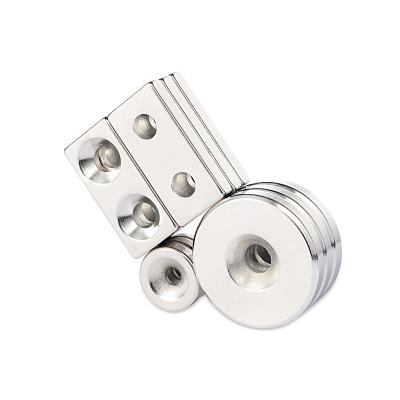 China Wholesale Industrial Magnet Round Small Neodymium Countersunk Head Magnet With Hole For Industrial Use for sale