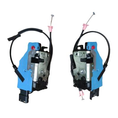 China Auto Spare Parts Door Lock Block 9137T1 9138X9 9684625380 9684625280 for Peugeot Citroen SHIJIA for sale