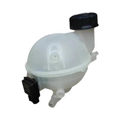 China 9672832380 Engine Gas Tank Expansion Tank Cooling Pot Antifreeze Tank for Peugeot Citroen DS5LS DS6 for sale