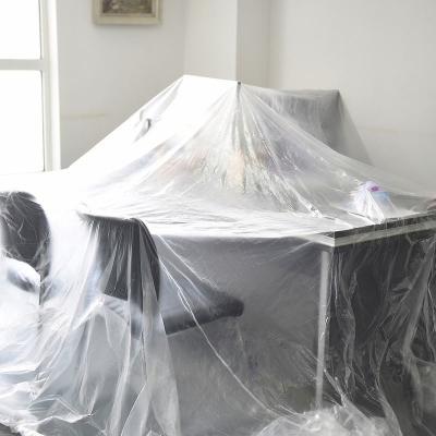 Chine Échantillon à l'épreuve de l'humidité LDPE Tissu en plastique transparent pour le revêtement de meubles à film antipoussière à vendre
