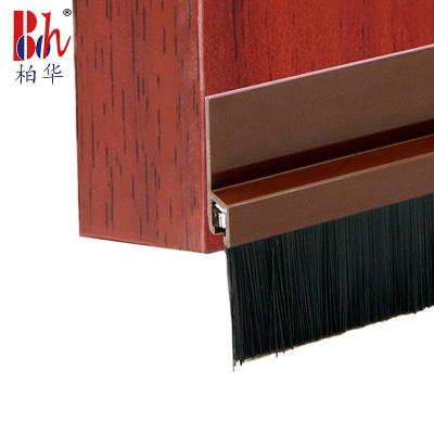 China Tipo flexível varredura da escova da tira inferior autoadesiva do selo da porta da porta à venda