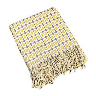 China Factory Supply Modern Simplicity Folded Knitted Peshtemal Sofa Nap Blanket For Winter for sale