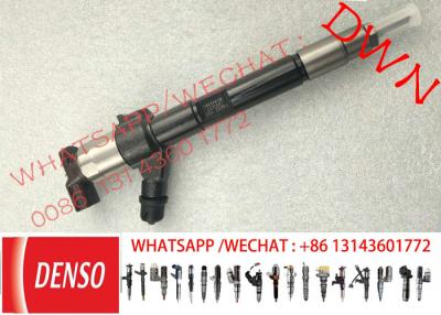 Chine Injecteur de carburant original VÉRITABLE de DENSO 295050-17602F 1465A439 pour le MOTEUR de MITSUBISHI L200 TRITON 4N15 à vendre