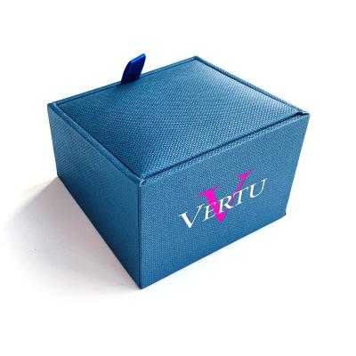 China Luxuriöse individuell angefertigte Ringboxen Schmuck Set aus Leder Ringbox Armband Ohrring Geschenkverpackungskiste mit Logo gedruckt zu verkaufen