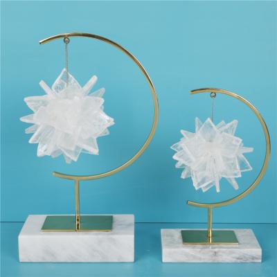 China Copper Stand 1155g Selenite Plaster Crystal Stone Decor for sale