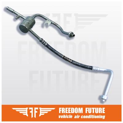 Chine Les conduites de décharge AC YF-2510 Ford Crown Victoria 4.6L Pour 98-02 à vendre