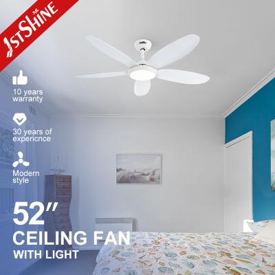 China 1stshine LED plafondventilator met 5 witte ABS-bladen en metalen lampkarosserie Te koop