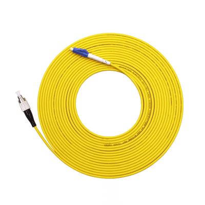 China FTTX Upgrade Your Network with HXCOWO's FC/LC Simplex SM Armored Fiber Optic Patch Cord in Customized Colors for sale