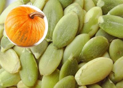 China Los nuevos las semillas de calabaza asadas de los productos de la semilla de la calabaza del verde de la cosecha corazones son ricas en nutrición, en venta