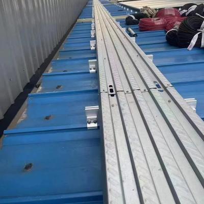 China 0.5 Inch Solar Rooftop Walkway Slip Resistance And Low Maintenance for sale