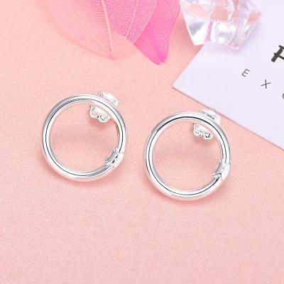 China 925 Silver Cute Bear Earrings Shape Simple Earrings Women Shape Trend Earrings Back Jewelry for sale