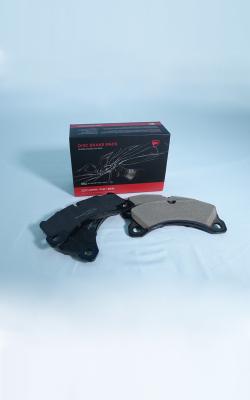 China Front Position Land Rover Brake Pad Set No Folding LR025739 for sale