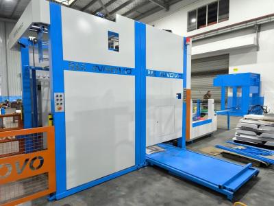 China Volledig geautomatiseerd stapelen en lamineren met fluiten met hoge snelheid gegolfde kartonproductie en automatische stapelmachine Te koop