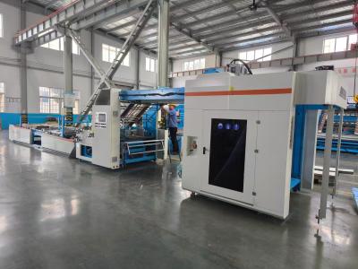 China Vinnige en nauwkeurige automatische vloetlamineermachine voor laminatie van hoogwaardig gegolfd karton Te koop