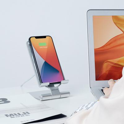 China Wireless Charging Phone and Ipad QI Type C Foldable Wireless Charger Charging Stand for Mobile Phone for sale