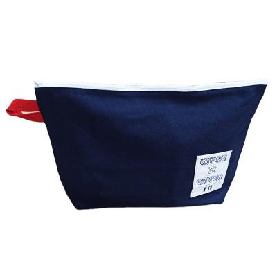 China Cute high quality luxury designer custom made cosmetic bag or convenience factory direct sale for sale