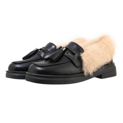China Cushioning wholesale women flat 2023 Europe and the United States winter cashmere fashion trend to go out must match everything fur shoes for sale