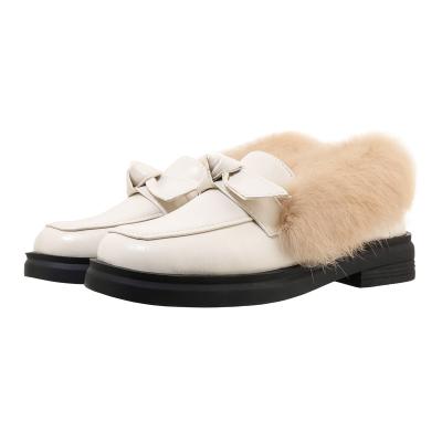 China Hard-Wearing shoes women flat slippers 2023 winter cashmere fashion trend go out must match everything fur shoes for sale