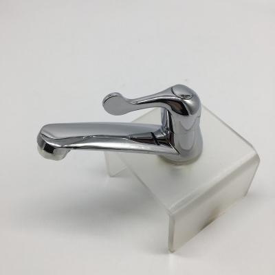 China PP Plastic Zinc Alloy Single Cold Tap Faucet Metered Cold Basin Tap Faucet en venta