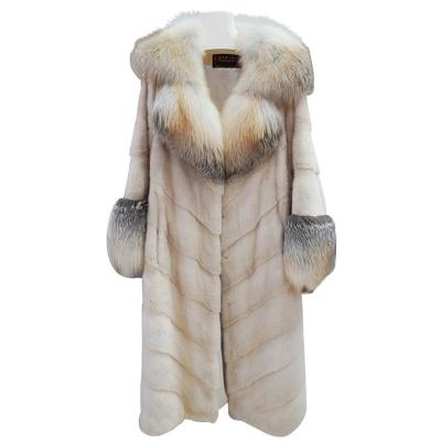 China Warm manufacturer wholesale fashion women winter new real genuine mink fur coat for sale